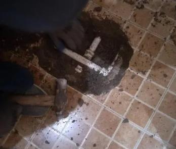 孟津卫生间漏水维修公司为您分享下卫生间渗水如何处理及注意事项